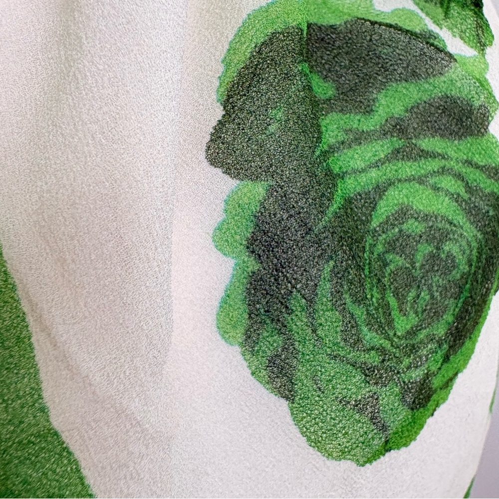 Vintage semi sheer, silky, crêpe, precious floral green rose printed scarf - Picture 8 of 14
